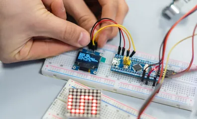 Curso de electrónica — Certhana Academy