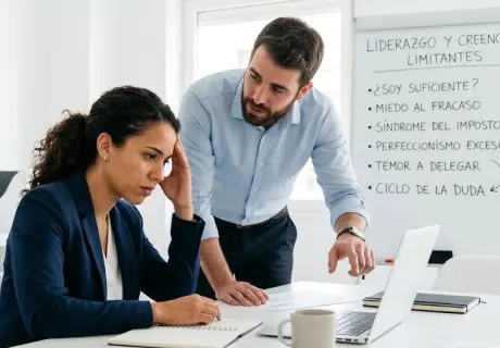 Creencias limitantes en líderes: cómo identificarlas y trabajarlas en una sesión de coaching ejecutivo