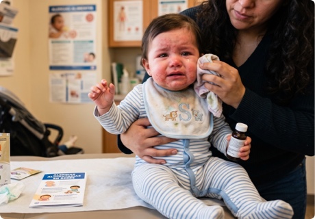 Alergias alimentarias en bebés: cuándo introducir alérgenos y cómo detectar reacciones